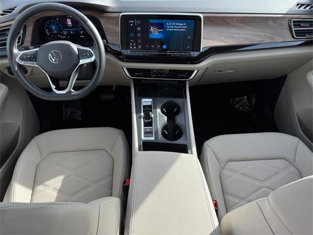 used 2024 Volkswagen Atlas car, priced at $30,675