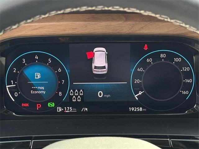 used 2024 Volkswagen Atlas car, priced at $30,675