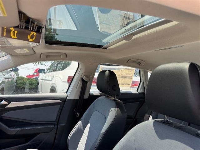 new 2025 Volkswagen Jetta car, priced at $26,500