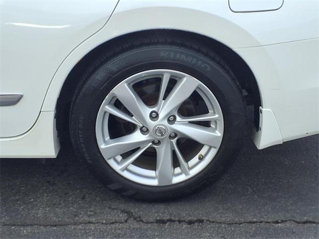 used 2015 Nissan Altima car, priced at $10,985