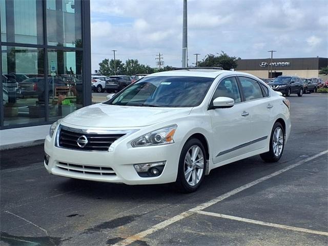 used 2015 Nissan Altima car, priced at $10,985