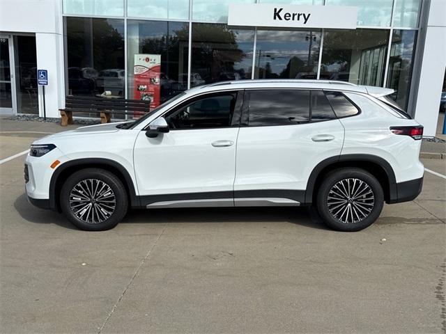 new 2025 Volkswagen Tiguan car, priced at $29,704