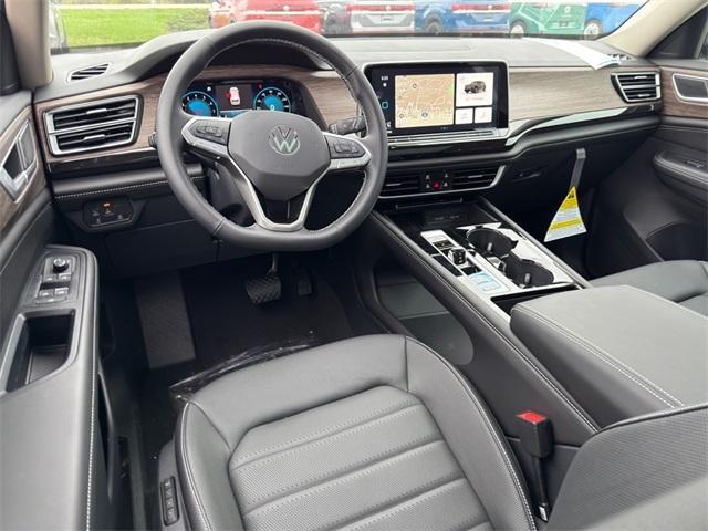 new 2025 Volkswagen Atlas car, priced at $48,041