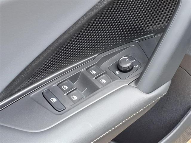 new 2025 Volkswagen Tiguan car, priced at $35,708