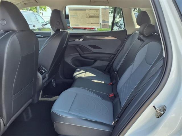 new 2025 Volkswagen Tiguan car, priced at $30,750