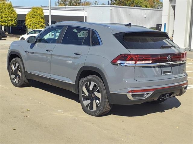 new 2024 Volkswagen Atlas Cross Sport car, priced at $45,002