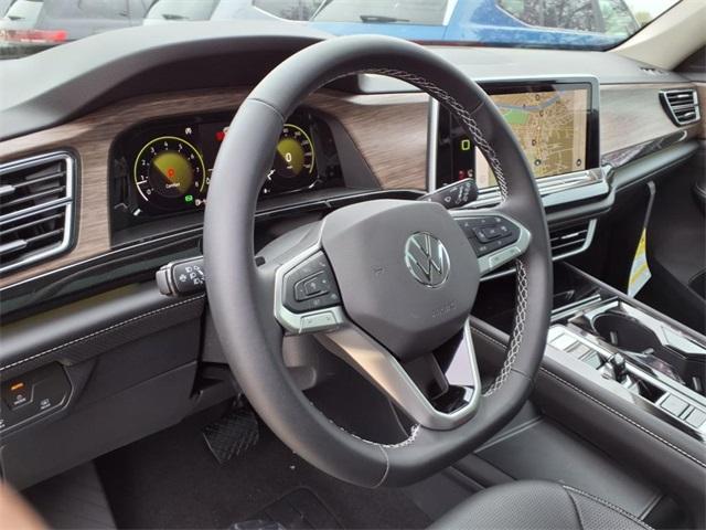 new 2025 Volkswagen Atlas car, priced at $47,819