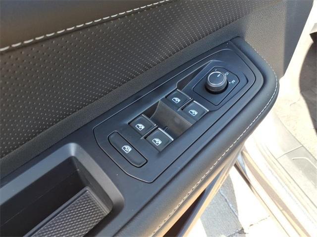 used 2025 Volkswagen Atlas car, priced at $35,701