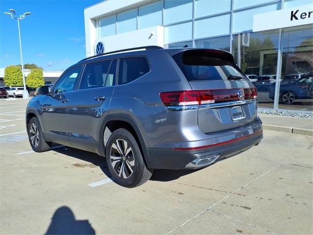 used 2025 Volkswagen Atlas car, priced at $35,701