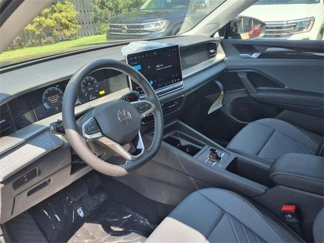 new 2025 Volkswagen Tiguan car, priced at $33,266