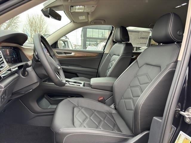 used 2025 Volkswagen Atlas car, priced at $37,873