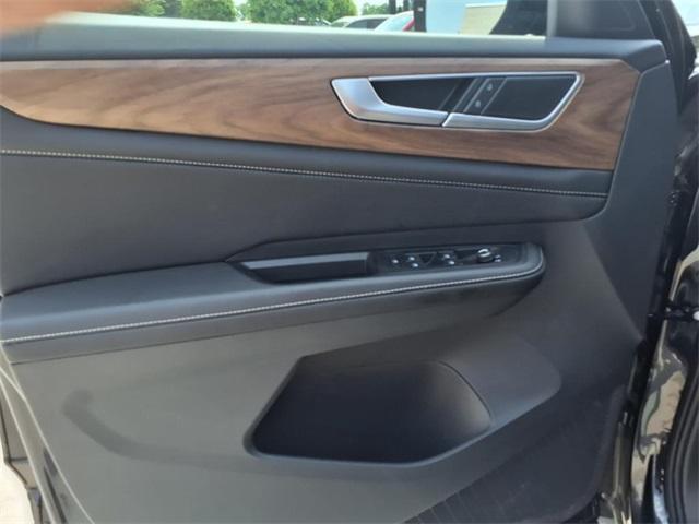 used 2025 Volkswagen Atlas car, priced at $37,873