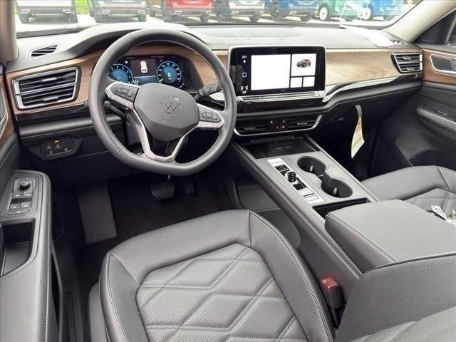 used 2025 Volkswagen Atlas car, priced at $37,873