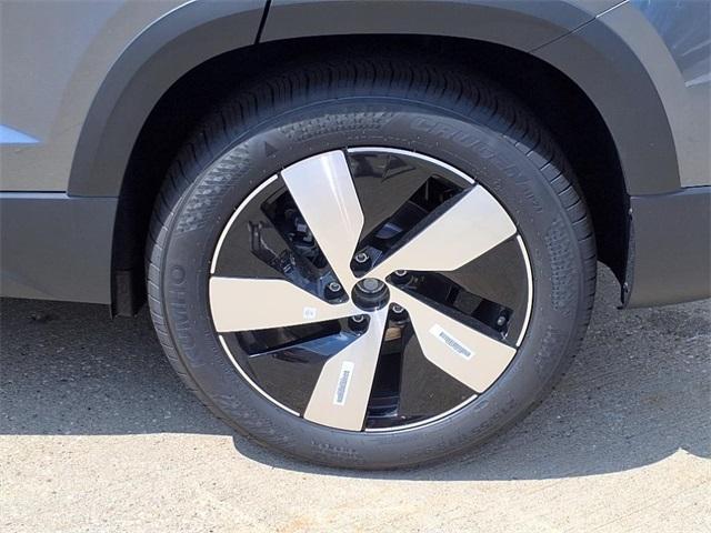 new 2025 Volkswagen Taos car, priced at $27,000