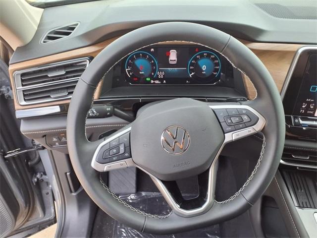 new 2025 Volkswagen Atlas car, priced at $40,806