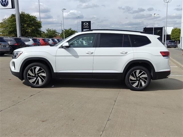 new 2024 Volkswagen Atlas car, priced at $39,912