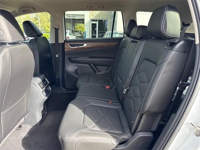 new 2026 Volkswagen Atlas car, priced at $41,979