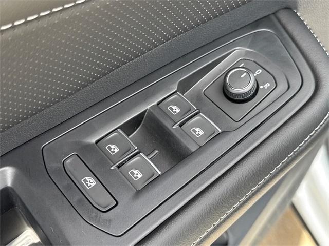 new 2026 Volkswagen Atlas car, priced at $41,979