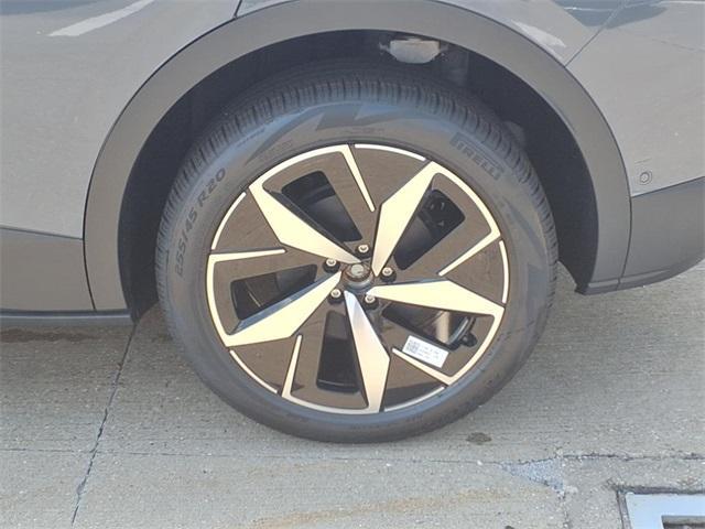 new 2025 Volkswagen ID.4 car, priced at $51,286