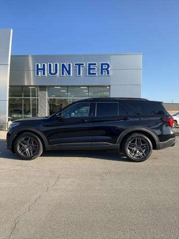 new 2025 Ford Explorer car, priced at $60,995