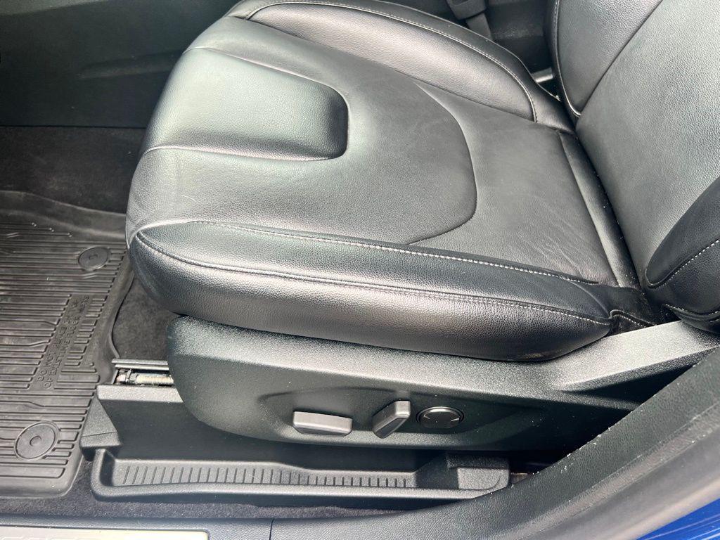 used 2022 Ford Edge car, priced at $26,395