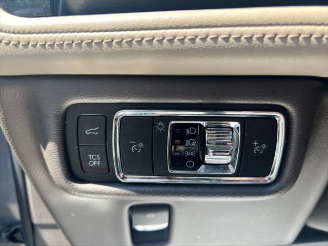 used 2021 Lincoln Nautilus car, priced at $26,258