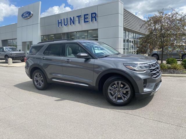 new 2025 Ford Explorer car