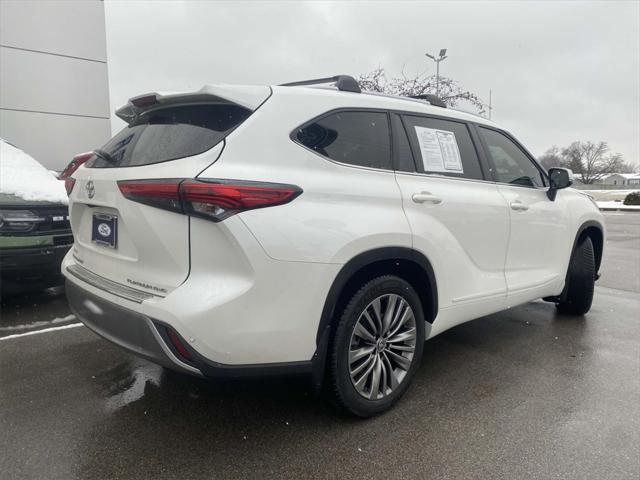 used 2020 Toyota Highlander car, priced at $36,962