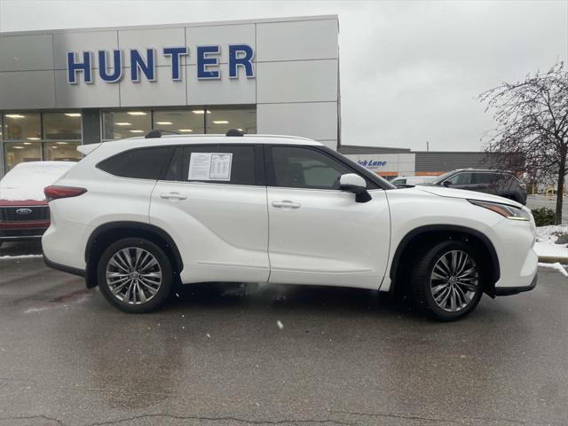 used 2020 Toyota Highlander car, priced at $36,962