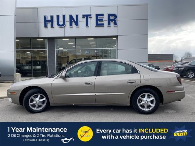 used 2001 Oldsmobile Aurora car, priced at $5,233