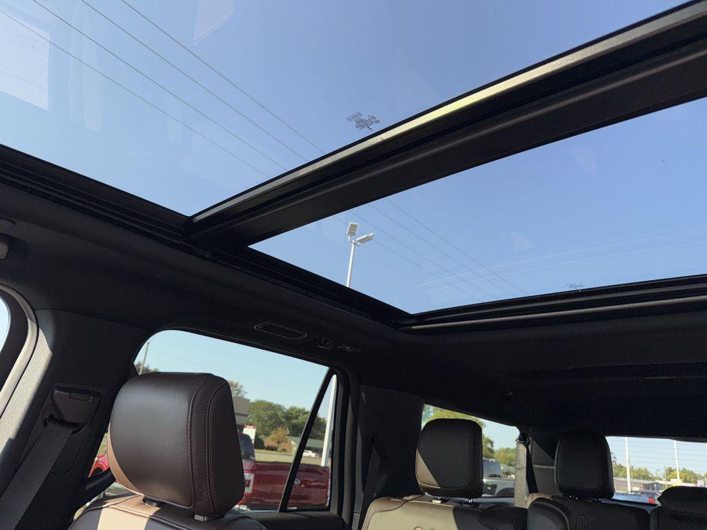 new 2025 Ford Expedition Max car, priced at $88,794