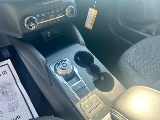 new 2025 Ford Escape car, priced at $26,140
