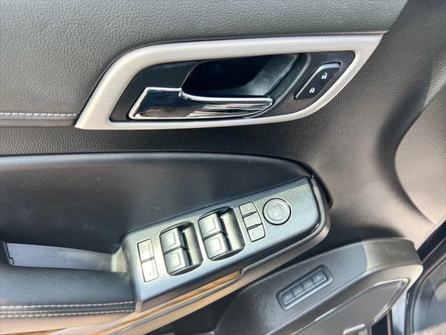 used 2020 GMC Yukon XL car, priced at $41,192