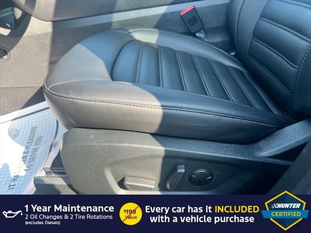 used 2022 Ford Edge car, priced at $29,998
