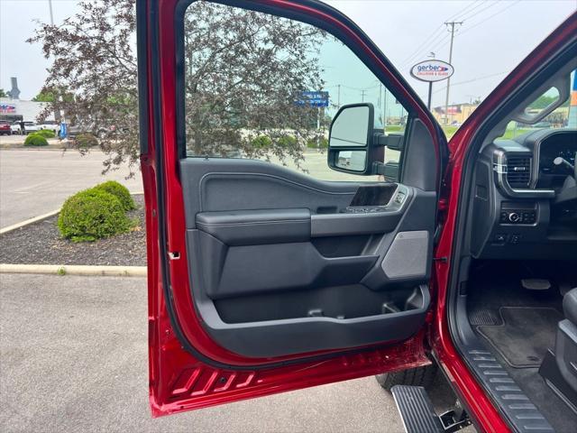 new 2025 Ford F-250 car, priced at $67,996