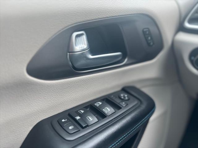 used 2021 Chrysler Pacifica car, priced at $24,326