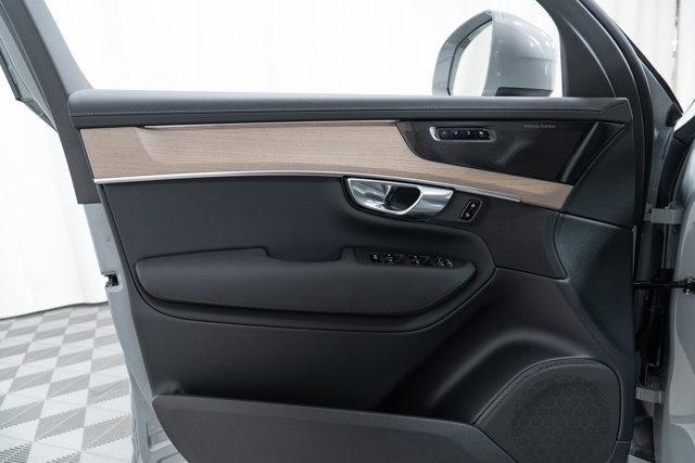 new 2026 Volvo XC90 car, priced at $71,825