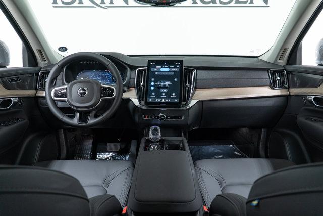 new 2026 Volvo XC90 car, priced at $71,825