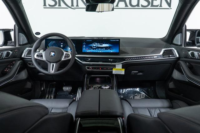 new 2026 BMW X7 car, priced at $127,225