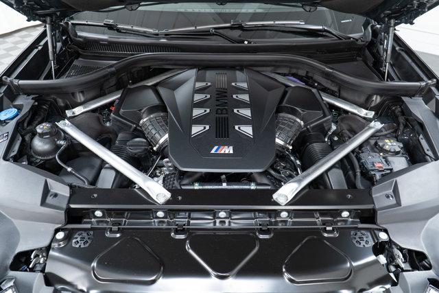 new 2026 BMW X7 car, priced at $127,225