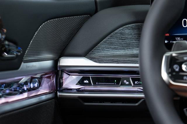 new 2025 BMW 760 car, priced at $132,975