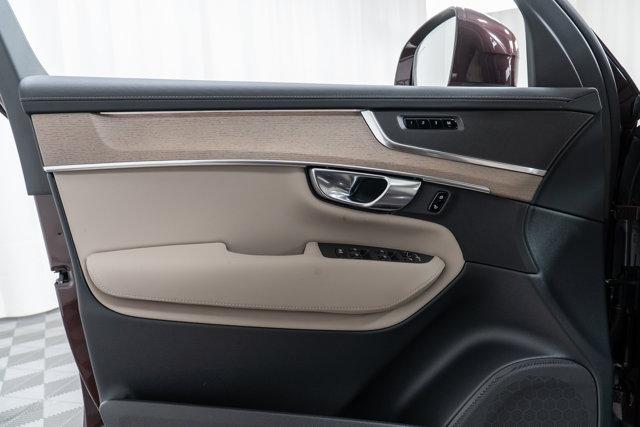 new 2026 Volvo XC90 car, priced at $70,605