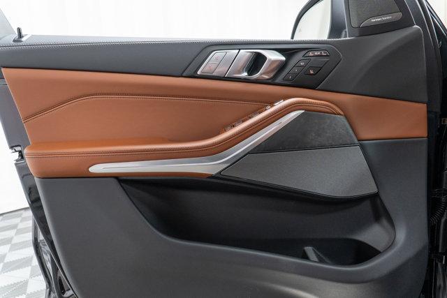 new 2026 BMW X7 car, priced at $99,025