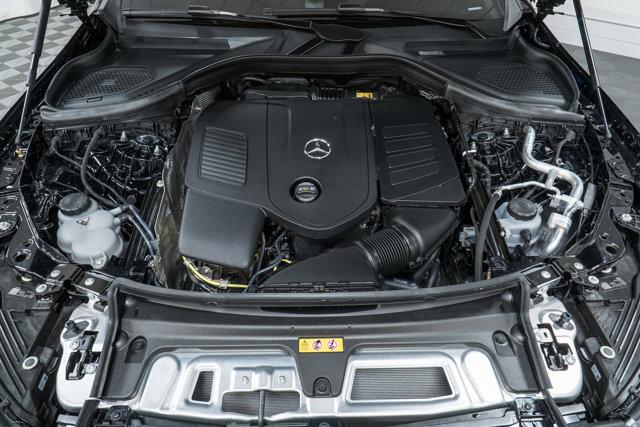 new 2025 Mercedes-Benz GLC 300 car, priced at $57,520