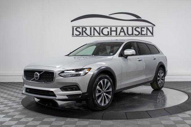 new 2025 Volvo V90 Cross Country car, priced at $62,925