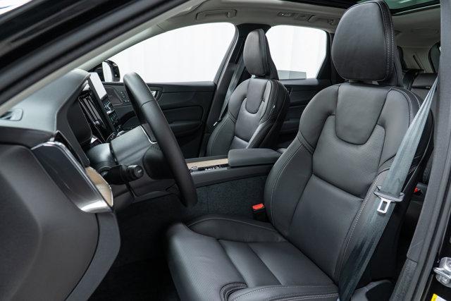 new 2026 Volvo XC60 car, priced at $63,935