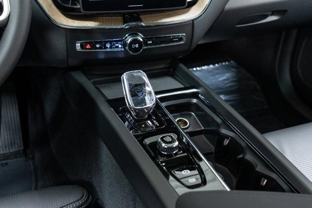 new 2026 Volvo XC60 car, priced at $63,935