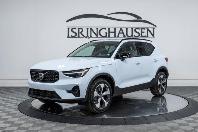 new 2026 Volvo XC40 car, priced at $50,150