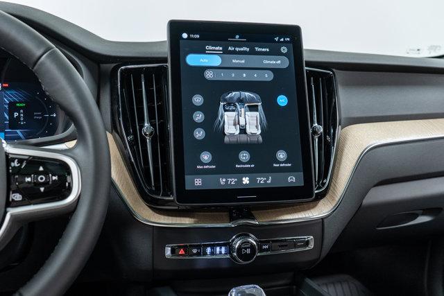 new 2026 Volvo XC60 Plug-In Hybrid car, priced at $70,675