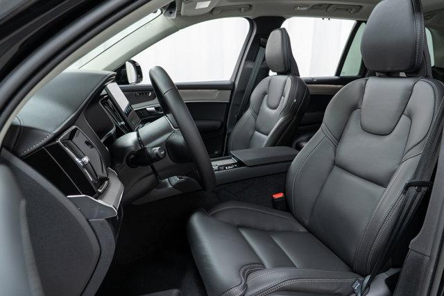 new 2026 Volvo XC90 car, priced at $76,035